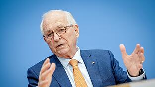 Wolfgang Ischinger, Leiter der M&uuml;nchner Sicherheitskonferenz, rechnet mit der Teilnahme des ukrainischen Pr&auml;sidenten Wolodymyr Selenskyj.