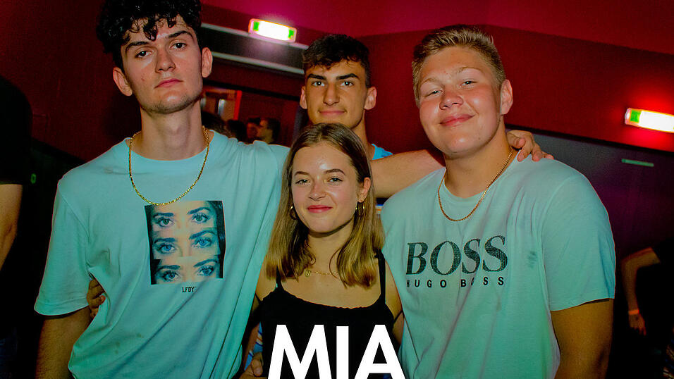 Beste Stimmung auf der Oberstufenparty im Mia Nightclub in Cham. Beste Stimmung auf der Oberstufenparty im Mia Nightclub in Cham.