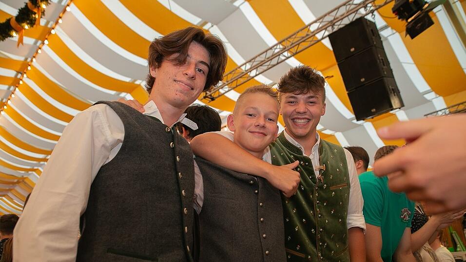 Die Partybilder von Dienstag, 16. August 2022, aus dem Festzelt Nothaft.