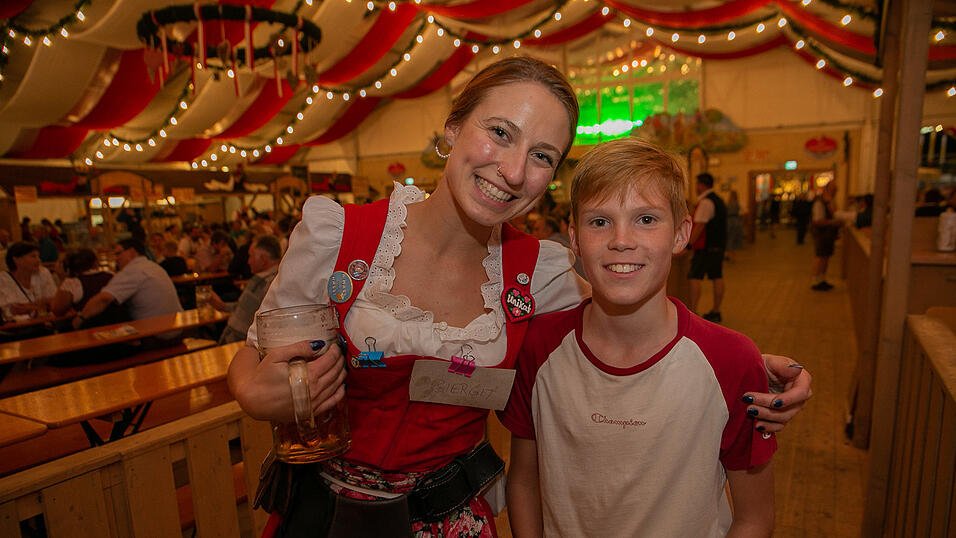 Die Partybilder vom Montag, 22. August, aus dem Festzelt Greindl. 