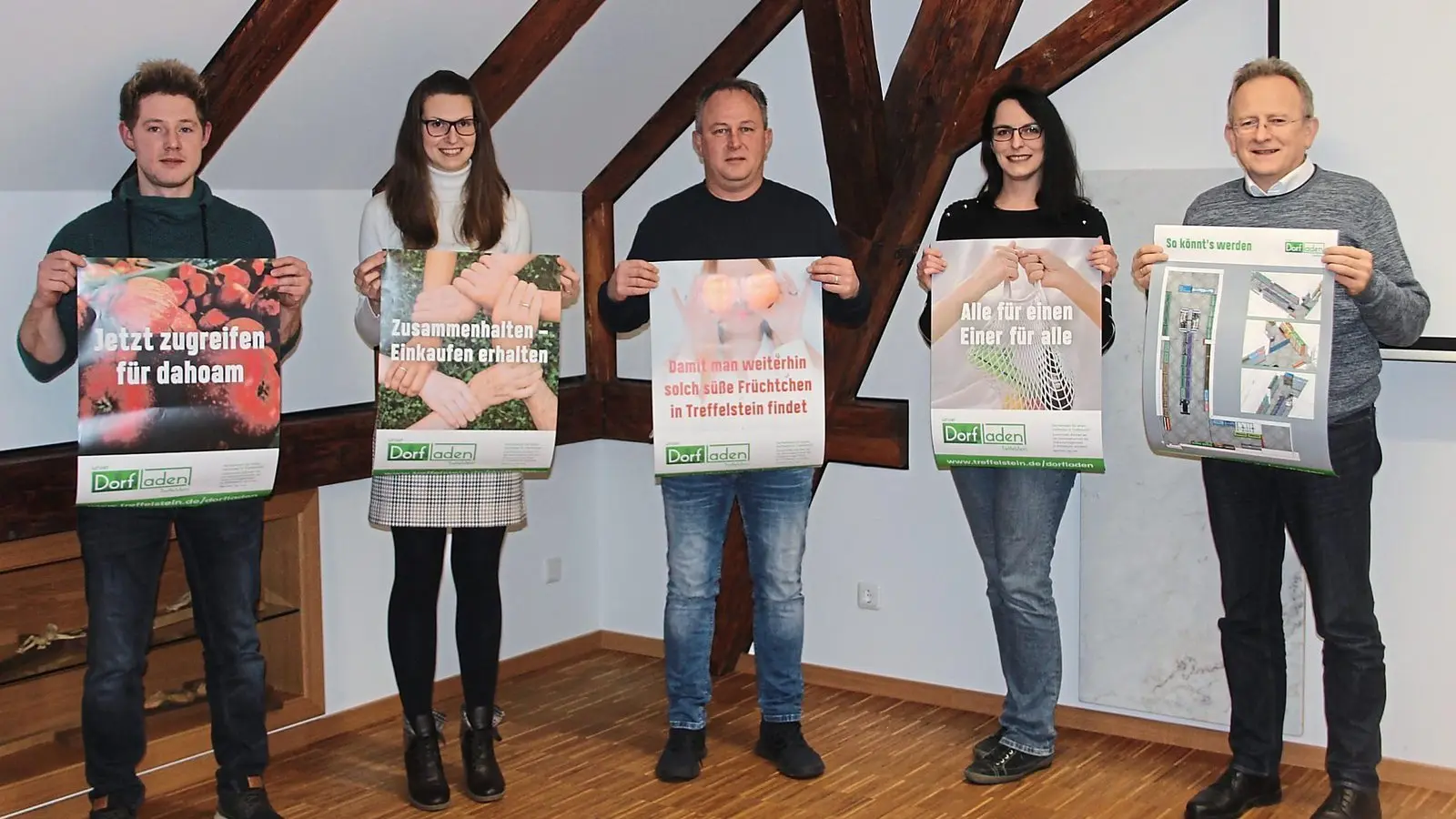 glücksfeder hängt Glücksfeder main image 1