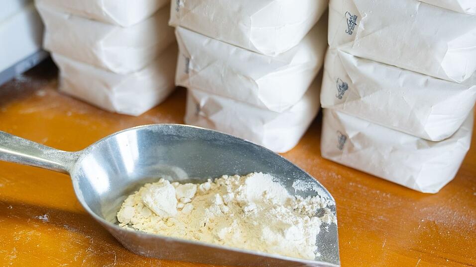 Fürs Brotbacken wird vor allem Weizenmehl verwendet. (Symbolbild) Fürs Brotbacken wird vor allem Weizenmehl verwendet. (Symbolbild)