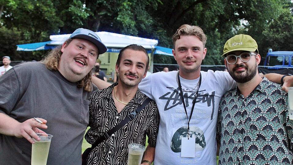 Fotos des&nbsp;ersten Open-Air-Abends auf der Ringelstecherwiese.&nbsp;