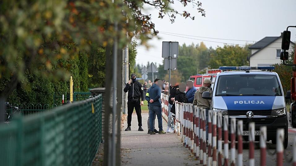 Bei einem Messerangriff in einer Grundschule in Polen wurde am Donnerstag eine Frau get&ouml;tet.