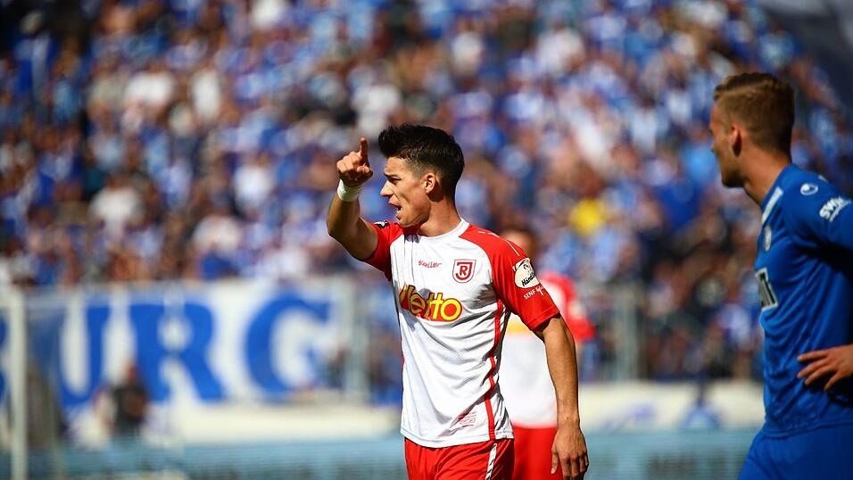 Jahn Regensburg hat auch das Drittliga-Spitzenspiel beim 1. FC Magdeburg gewonnen.