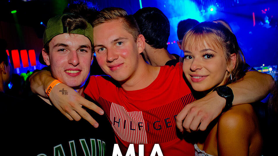 Beste Stimmung auf der Oberstufenparty im Mia Nightclub in Cham. Beste Stimmung auf der Oberstufenparty im Mia Nightclub in Cham.