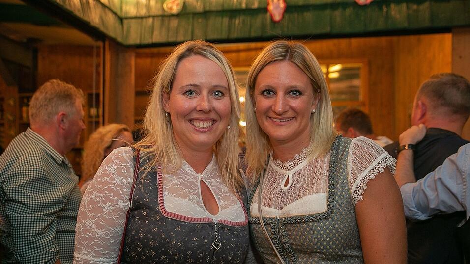 Die Partybilder von Dienstag, 16. August 2022, aus dem Festzelt Weckmann.