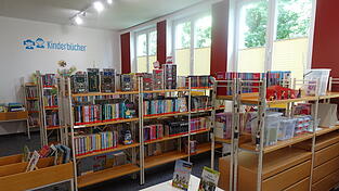 Groß ist die Auswahl an Kinder- und Jugendbüchern.