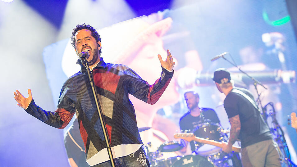 Der letzte Gig des Abends am Samstag: Adel Tawil. Foto: Mathias Adam