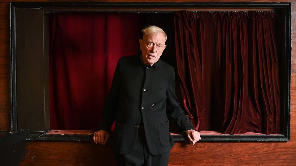 Der Theatermacher Claus Peymann ist mit 88 Jahren gestorben. (Archivbild)