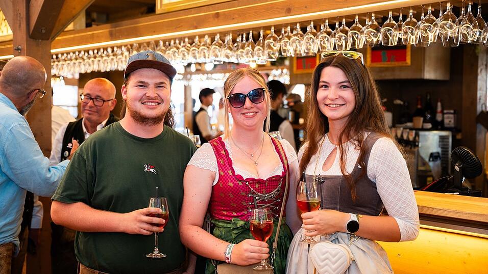 Die Partybilder vom Freitag, 14. August, aus dem Festzelt Krönner. Die Partybilder vom Freitag, 14. August, aus dem Festzelt Krönner.