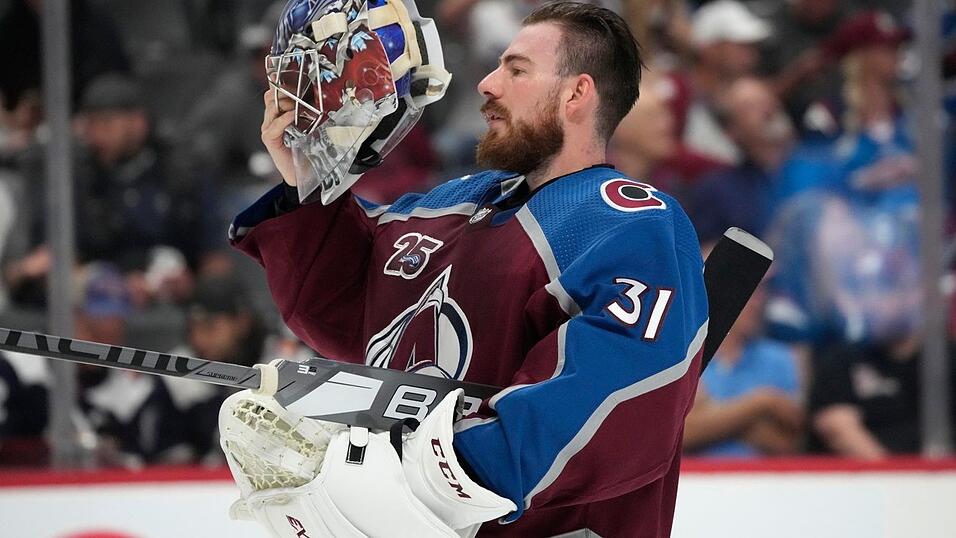 Er muss im nächsten Spiel auf jeden Fall einen Sieg der Vegas Golden Knights verhindern: Philipp Grubauer. Er muss im nächsten Spiel auf jeden Fall einen Sieg der Vegas Golden Knights verhindern: Philipp Grubauer.