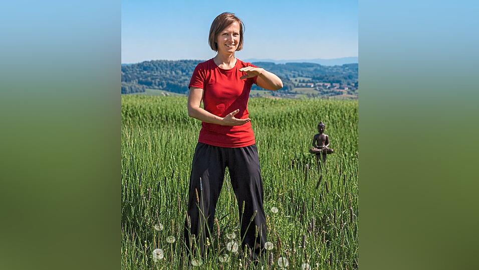 Am 25. April l&auml;dt die erfahrene Trainerin Monika Hollauer alle Interessierten zum Mitmachen von zuhause aus ein.