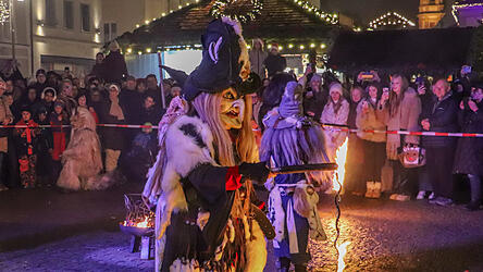 Der Christkindlmarkt in Deggendorf war am dritten Adventswochenende gut besucht.