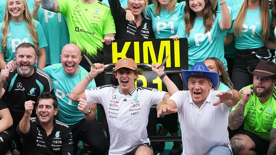 Nur zwei Punkte fehlen noch zum WM-Titel. Nur zwei Punkte fehlen noch zum WM-Titel.
