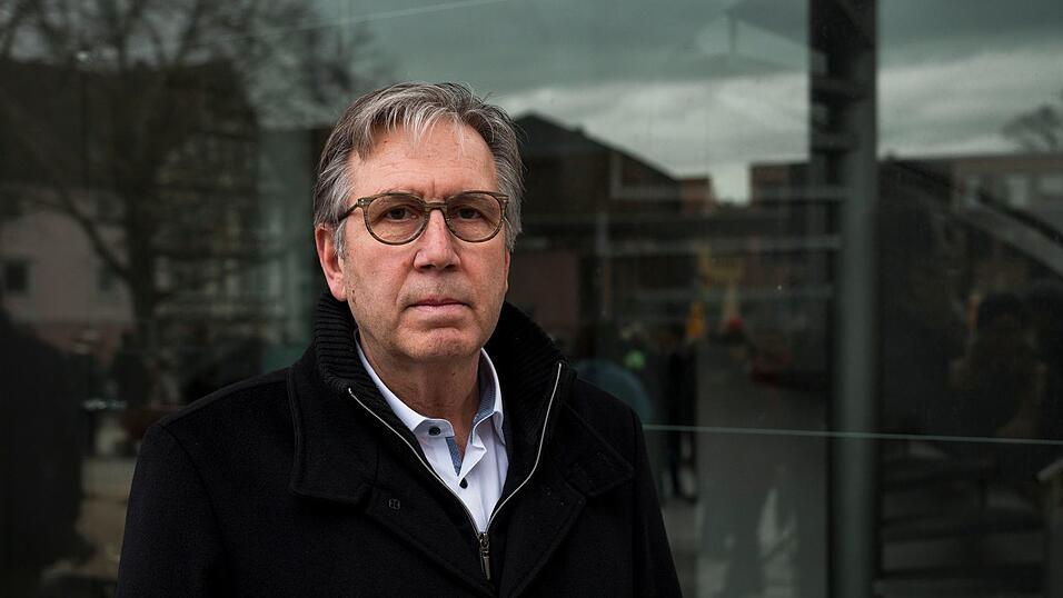 Die Gewalttat von Aschaffenburg hat dem Oberbürgermeister der Stadt, Jürgen Herzing (SPD), schwer zugesetzt. Die Gewalttat von Aschaffenburg hat dem Oberbürgermeister der Stadt, Jürgen Herzing (SPD), schwer zugesetzt.