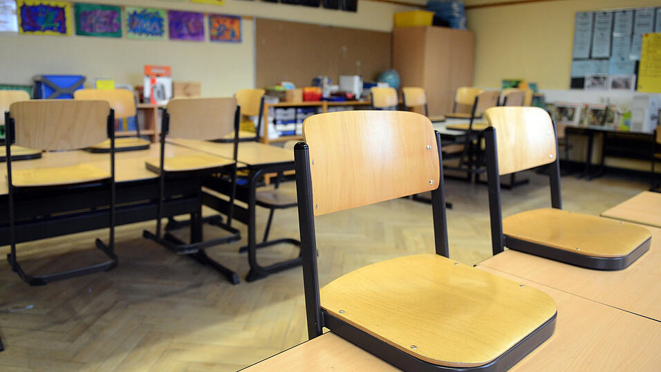 Aufgrund der Witterung fällt am 9. Januar in Teilen von Bayern der Unterricht aus. (Symbolbild) Aufgrund der Witterung fällt am 9. Januar in Teilen von Bayern der Unterricht aus. (Symbolbild)