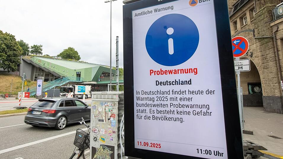Am bundesweiten Warntag gibt es einmal j&auml;hrlich einen Probealarm auf allen Kan&auml;len. (Archivfoto)