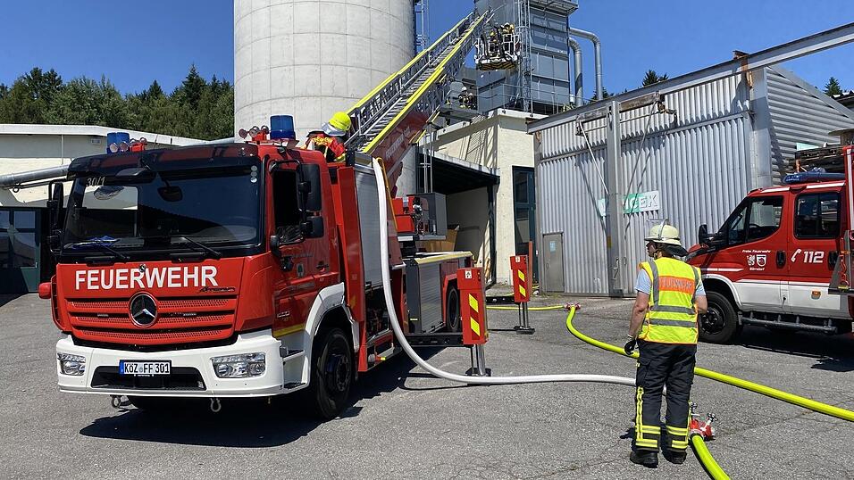 In einem der Bunker hatten sich S&auml;gesp&auml;ne entz&uuml;ndet.
