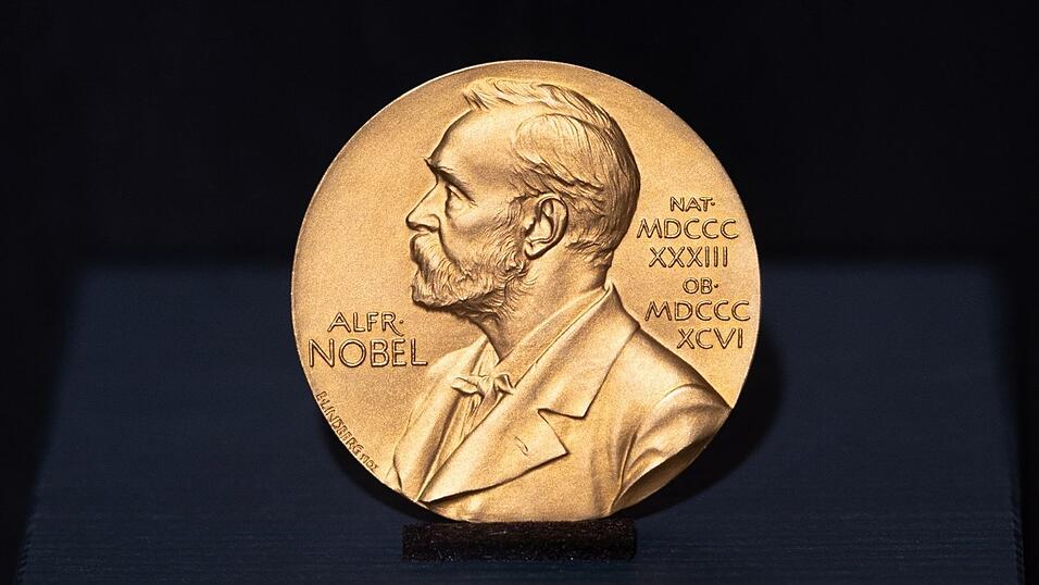 Die Nobelmedaille des deutschen Schriftstellers Günter Grass. (Archivbild)
