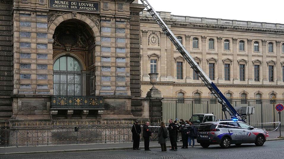 Auf das Pariser Museum Louvre ist ein Raubüberfall verübt worden. (Archivbild) Auf das Pariser Museum Louvre ist ein Raubüberfall verübt worden. (Archivbild)