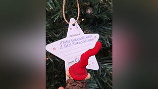 Der Tagblatt-Toni findet den Wunsch nach Schokolade sehr lecker! Der Tagblatt-Toni findet den Wunsch nach Schokolade sehr lecker!