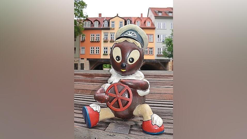 In ganz Erfurt verstreut sitzen Figuren aus dem Kinder-TV. In ganz Erfurt verstreut sitzen Figuren aus dem Kinder-TV.