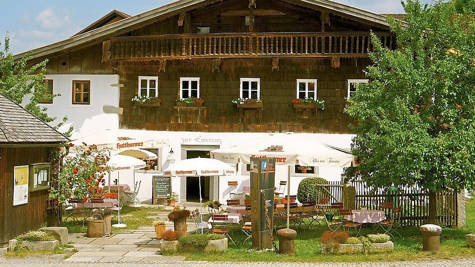 Allein das denkmalgeschützte Geburtshaus der Heimatdichterin ist schon eine Sehenswürdigkeit. Allein das denkmalgeschützte Geburtshaus der Heimatdichterin ist schon eine Sehenswürdigkeit.