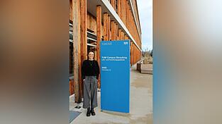 Lena Riesenegger hat am TUM-Campus-Straubing zu Lebensmittelverschwendung promoviert und daf&uuml;r den IHK-Preis gewonnen.