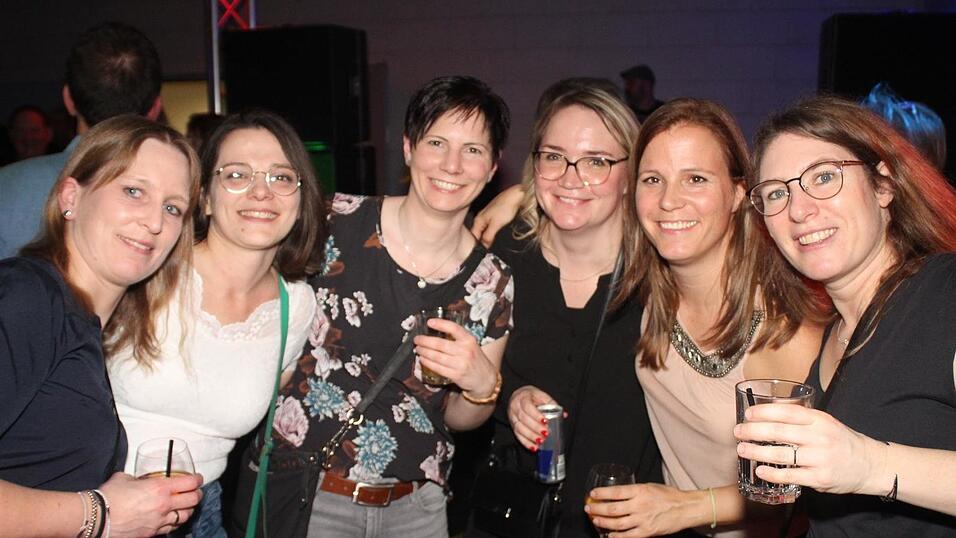 Auf der Eskara &Uuml;30-Party in Essenbach war wieder viel los.
