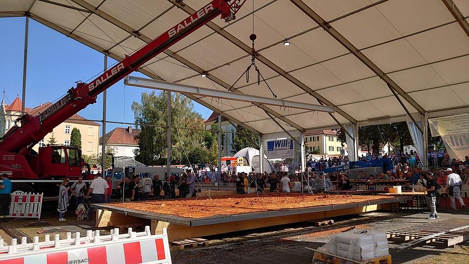 Schnitzel-Weltrekord in Mengkofen