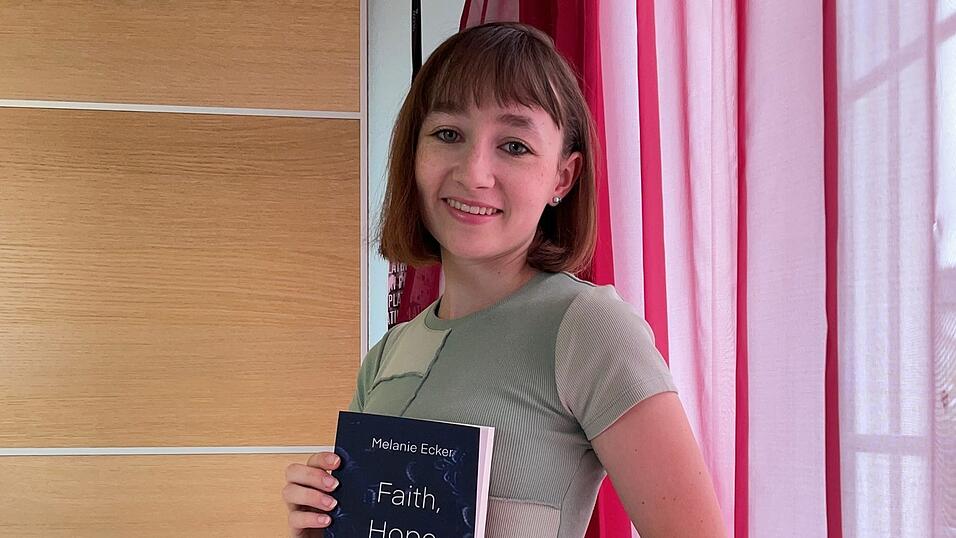 Melanie, die Autorin von 'Faith, Hope, Love: Mel', wohnt im Landkreis Landshut.
