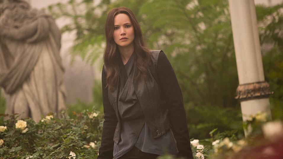 Das Bild zeigt eine Szene aus 'Tribute von Panem - Mockingjay 2'.