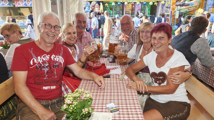 Die Partybilder von Sonntag, 21. August 2022, aus dem Festzelt Lechner.
