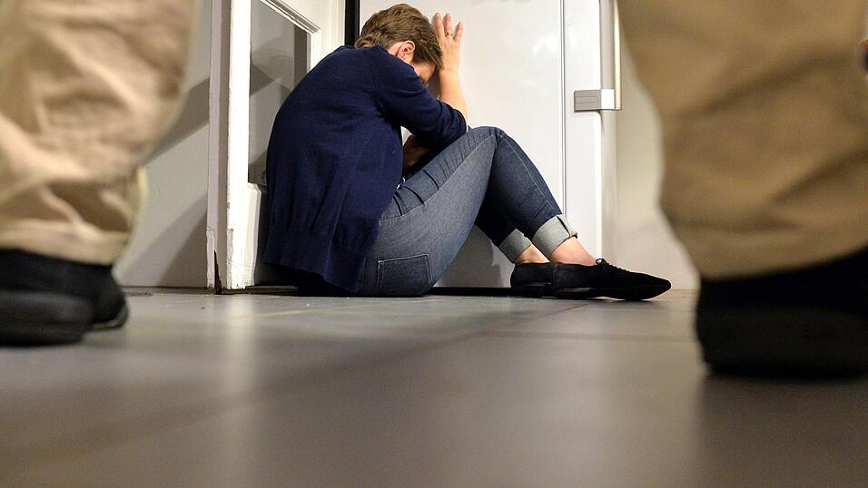 146.655 F&auml;lle von Gewalt in bestehenden oder ehemaligen Partnerschaften registrierte die Polizei im Jahr 2020.