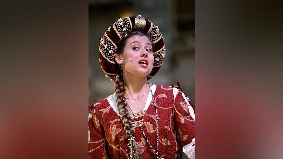 Eindr&uuml;cke von der Gruppe 'blau', die am Freitagabend die Drachenstich-Premiere gespielt hat.