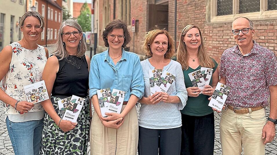 Bei der Vorstellung des neuen Jahresprogramms des KBW (v.l.): Sabine Bablick, Andrea Schmid, Sabine Exner-Krikorian, Carina Dollberger, Diana Veihelmann und Nikolaus Hintermaier