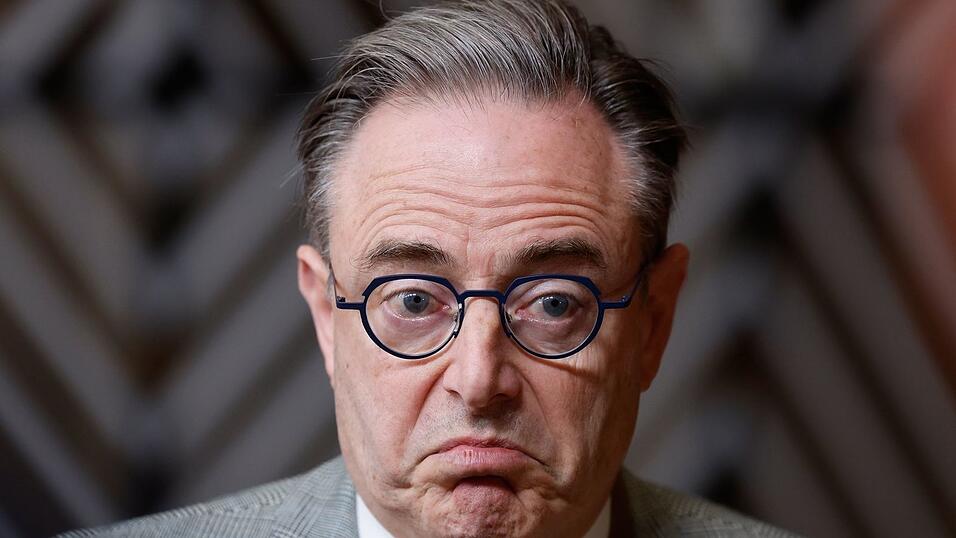 Belgiens Premier De Wever: In Belgien liegt der Großteil des in der EU eingefrorenen russischen Vermögens. (Archivbild) Belgiens Premier De Wever: In Belgien liegt der Großteil des in der EU eingefrorenen russischen Vermögens. (Archivbild)