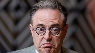 Belgiens Premier De Wever: In Belgien liegt der Großteil des in der EU eingefrorenen russischen Vermögens. (Archivbild) Belgiens Premier De Wever: In Belgien liegt der Großteil des in der EU eingefrorenen russischen Vermögens. (Archivbild)