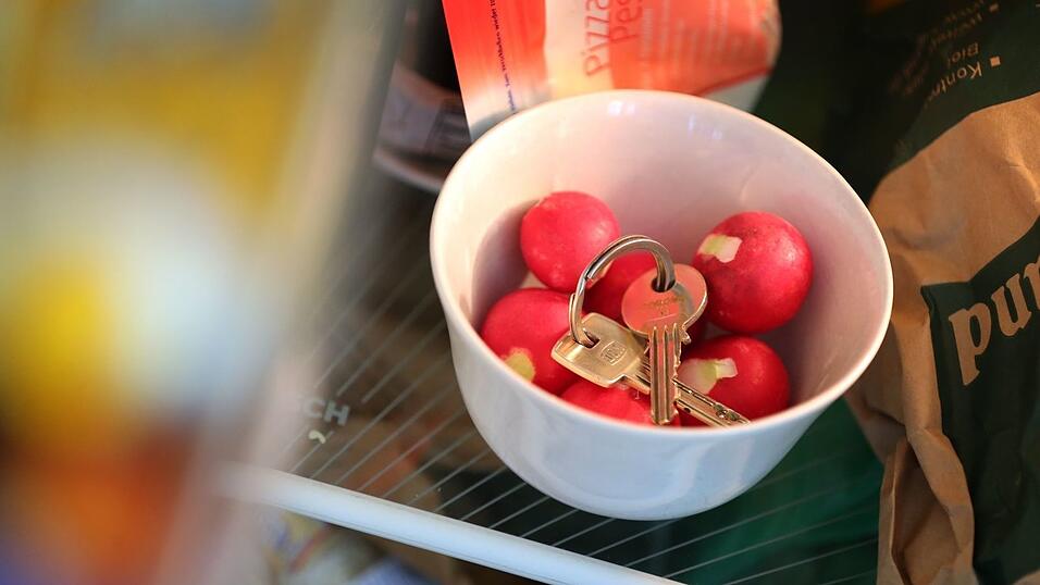 Demente Menschen verlegen oft wichtige Dinge. (Symbolbild)