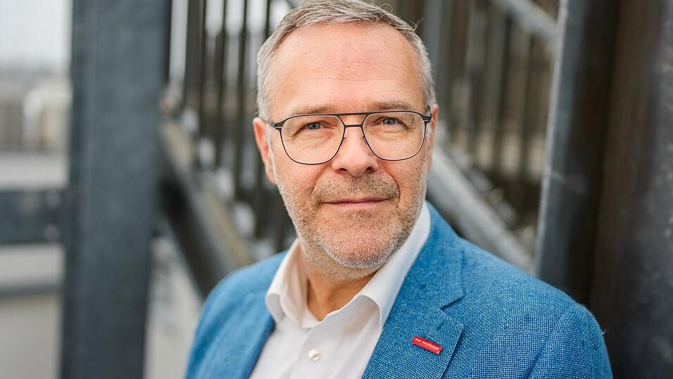 Im Handwerk gab es 2025 gegenüber dem Vorjahr 73.000 Arbeitsplätze weniger, sagt der ZDH-Präsident. Im Handwerk gab es 2025 gegenüber dem Vorjahr 73.000 Arbeitsplätze weniger, sagt der ZDH-Präsident.
