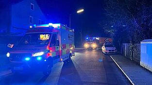 Ein Microcar erfasst einen 52-J&auml;hrigen, der unvermittelt auf die Stra&szlig;e tritt.