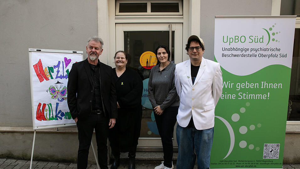 Richard Eagan (von links), Nicole Donhauser, L&uuml;tiye Tuna und Harald B&ouml;hm vom Vorstand.