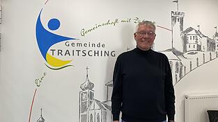 Das ber&uuml;hmte Luther-Zitat &bdquo;Hier stehe ich und kann nicht anders...&ldquo; trifft vielfach auf den scheidenden Traitschinger B&uuml;rgermeister Sepp Marchl zu. Der 68-J&auml;hrige w&auml;hlte bevorzugt seinen eigenen Weg, der meist nicht der einfachere, aber durchaus erfolgreich war.