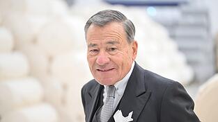 Eine neue Biografie widmet sich dem früheren Trigema-Chef. (Archivbild) Eine neue Biografie widmet sich dem früheren Trigema-Chef. (Archivbild)