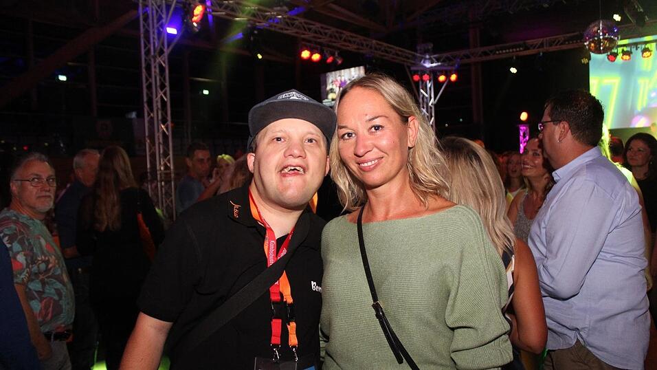 Auf der Eskara &Uuml;30-Party in Essenbach war wieder viel los.