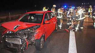 Rettungskr&auml;fte waren am Sonntagabend auf der Autobahn gefordert. 14 Unfallopfer waren zu betreuen und teils zu versorgen.