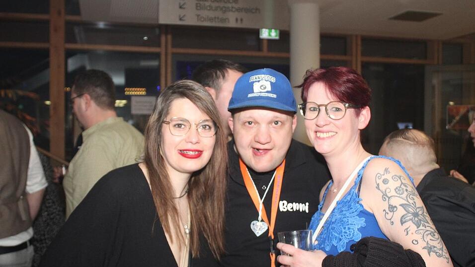 Auf der Eskara &Uuml;30-Party in Essenbach war wieder viel los.