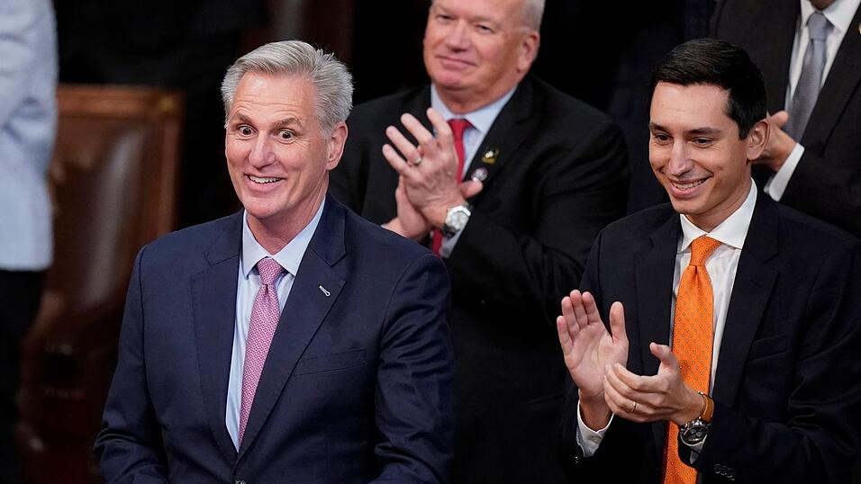 Kevin McCarthy war bisher Minderheitsführer der Republikaner im US-Repräsentantenhaus. Kevin McCarthy war bisher Minderheitsführer der Republikaner im US-Repräsentantenhaus.