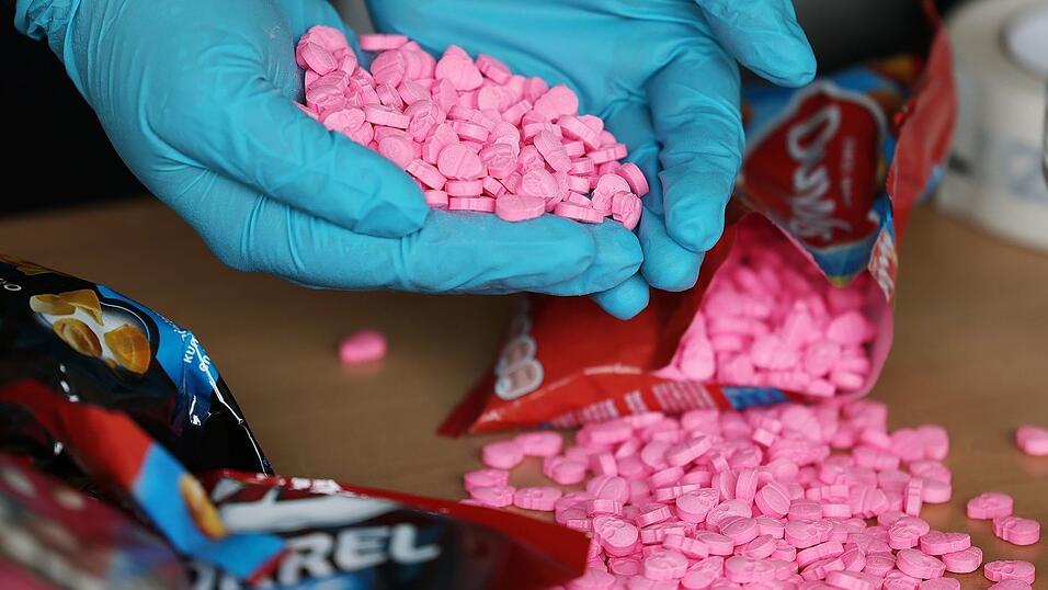 In Oberfranken sollen Drogen gezielt an Kinder und Jugendliche verkauft worden sein.